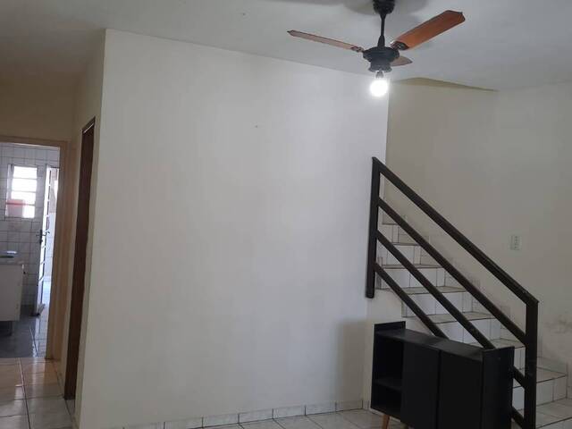 #32 - Casa para Venda em Taboão da Serra - SP - 2