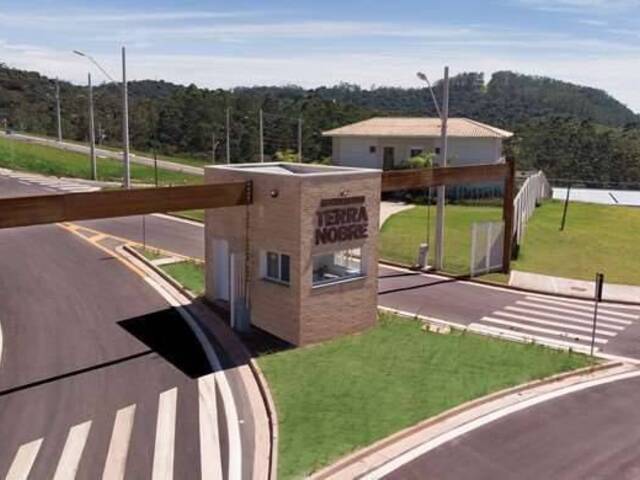 #101 - Casa em condomínio para Venda em Cotia - SP - 3