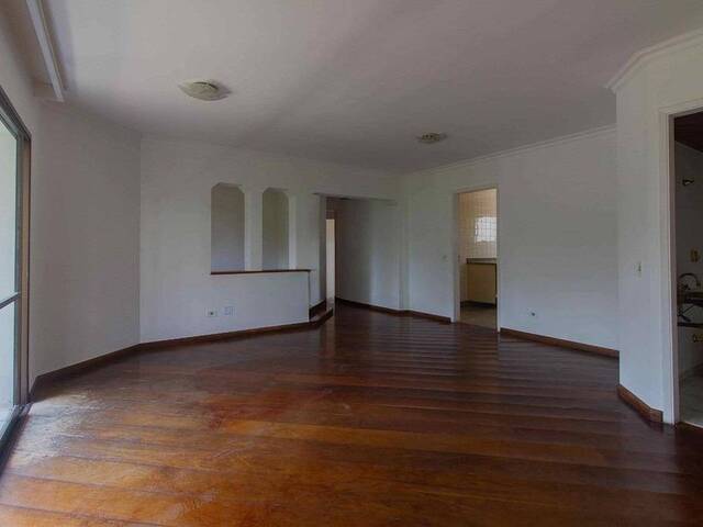 Locação em Jardim Ampliação - São Paulo