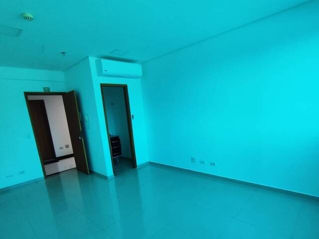 #145 - Sala para Locação em Taboão da Serra - SP - 2