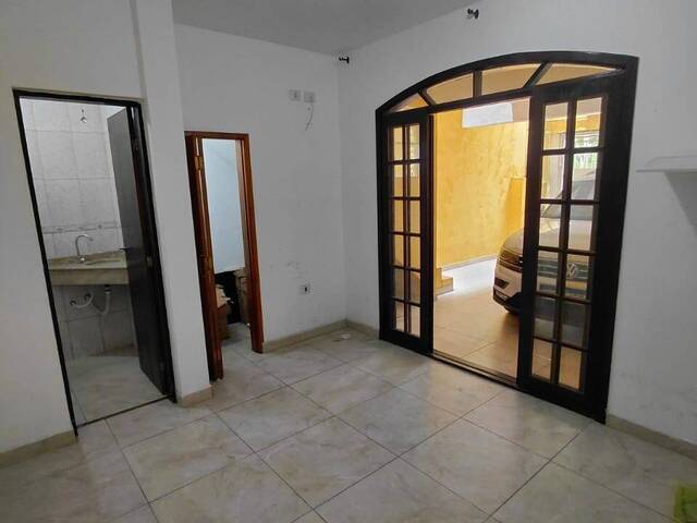 #155 - Casa para Locação em Taboão da Serra - SP - 3